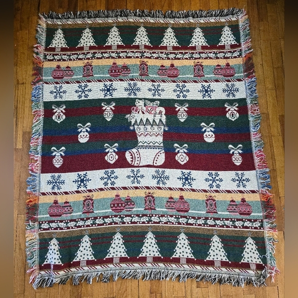 Reversible Christmas Holiday Throw Blanket Stocking Christmas Trees Ornaments - Picture 6 of 10